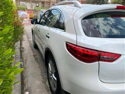 انفنتي QX70